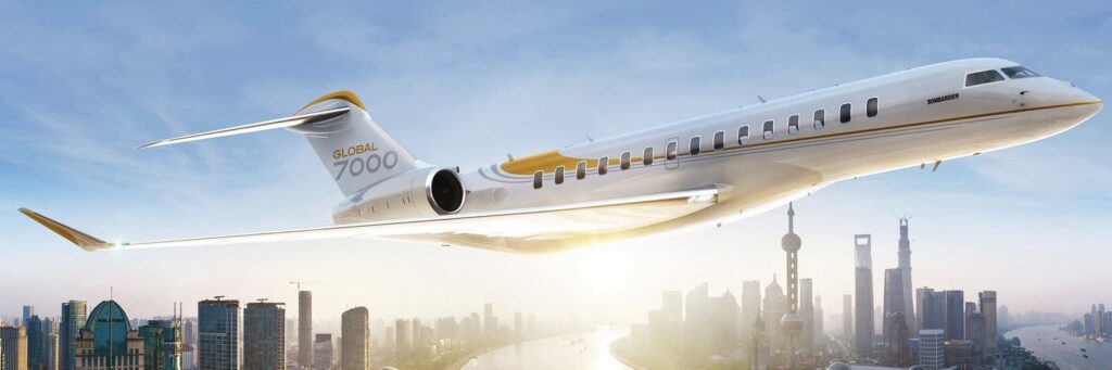 private-jet-bombardiers-global-7000-expected-to-enter-service-in-2017