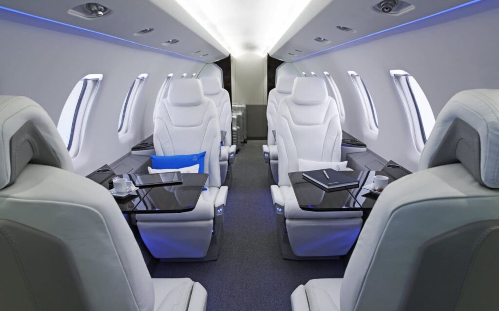 featured-aircraft-pilatus-pc-24-Interior